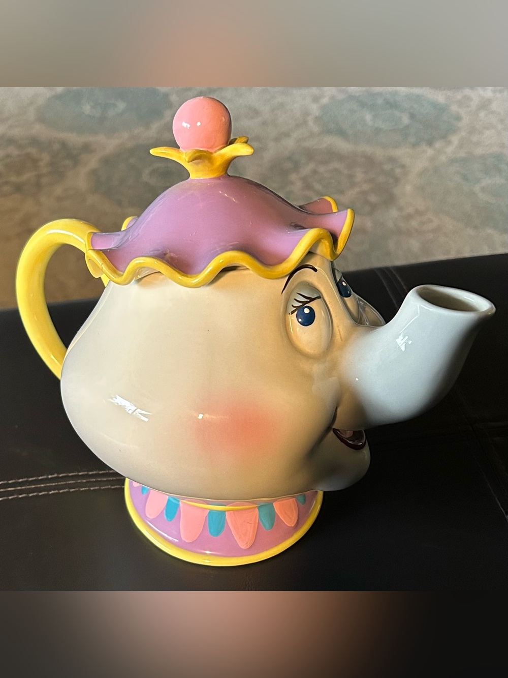 DISNEY'S Schmid Beauty And The Beast Mrs. Potts Ceramic Tea Pot Music Box